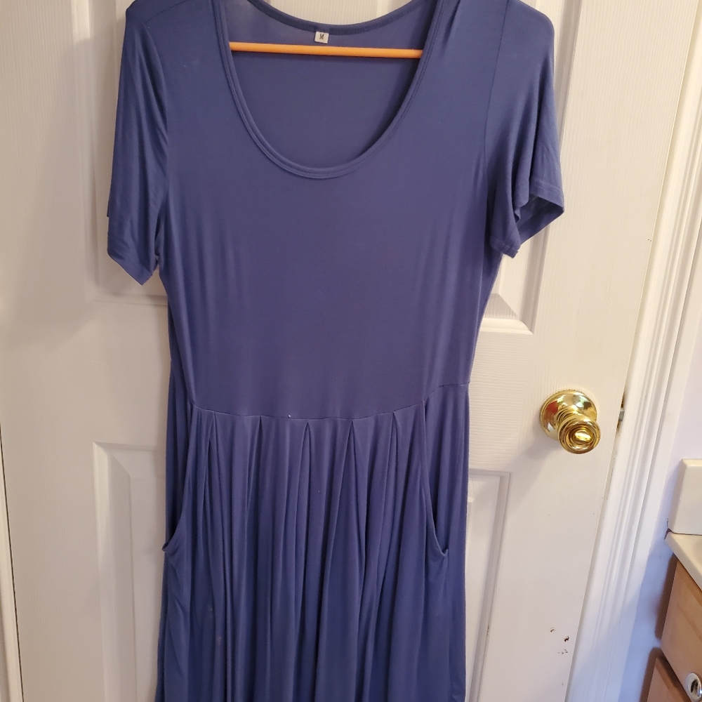 Jersey knit dress with pockets